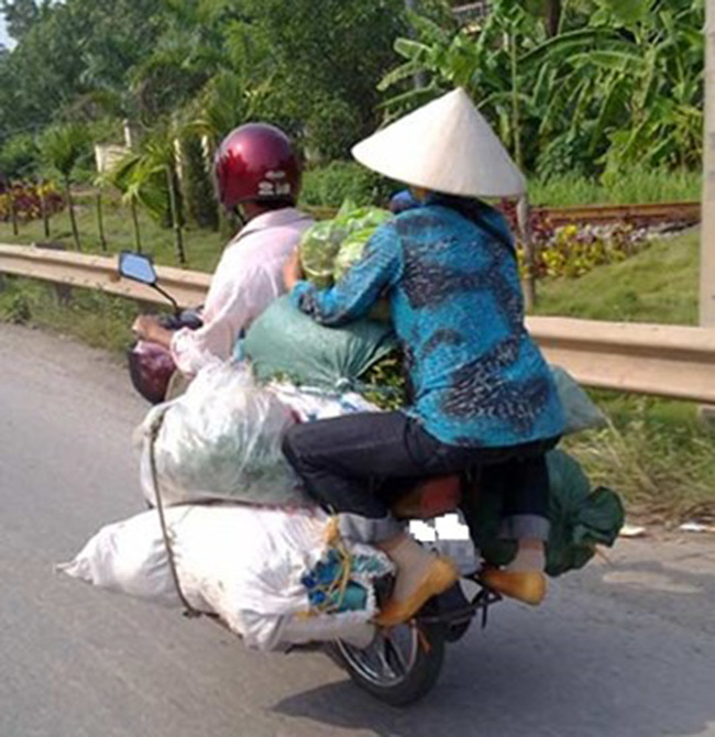 Ngồi thế này nó mới phiêu
