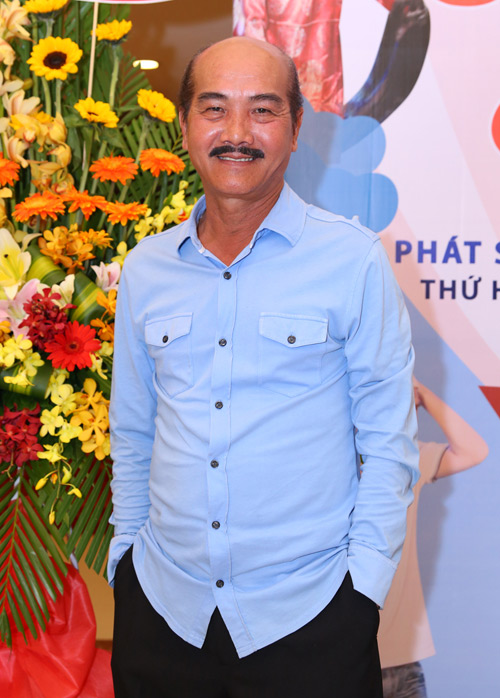 Lê Khánh tái ngộ khán giả sau đám cưới - 5