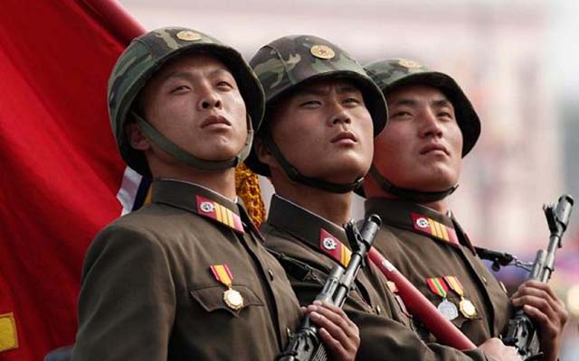 Quân đội Triều Tiên đe dọa: Mỹ, Hàn muốn đối đầu hay đối thoại? - 1