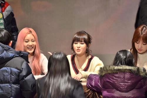 “Phát sốt” với minishow đầu tiên của T-Ara tại Việt Nam - 7