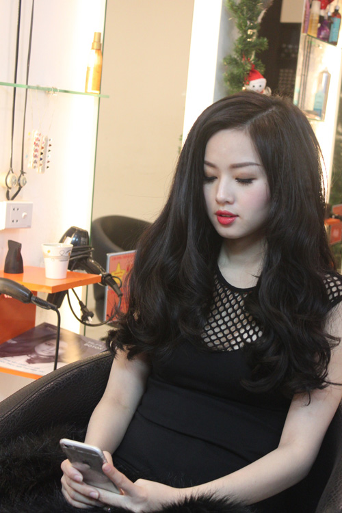 Những giai nhân tuyệt sắc Vbiz lần đầu làm mẹ năm 2015 - 1