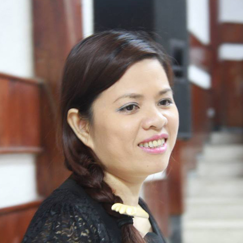 Gặp gỡ tiến sỹ đưa quần lót vào lớp dạy học - 1