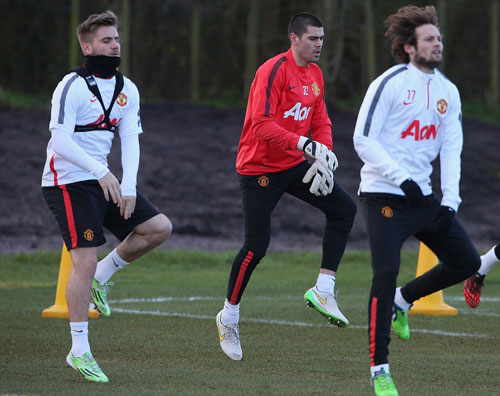 MU: Van Gaal “choáng” vì tình hình lực lượng - 3