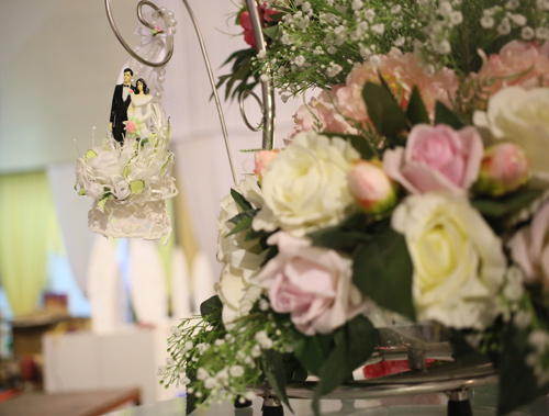 Hot girl Tâm Tít chính thức theo chồng "về dinh" - 10