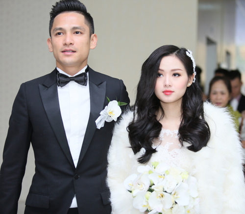 Hot girl Tâm Tít chính thức theo chồng "về dinh" - 4