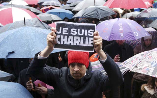 Thảm sát tại tạp chí Pháp: Người Hồi giáo phẫn nộ - 1