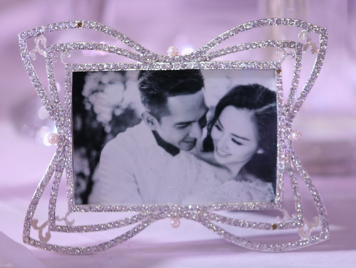 Hot girl Tâm Tít chính thức theo chồng "về dinh" - 11