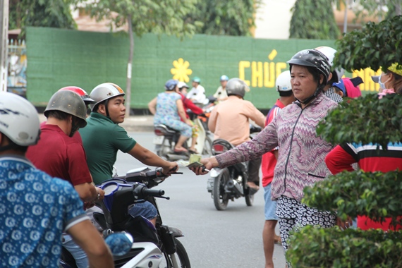 ĐTLA - HAGL: Trở lại mặt đất - 13