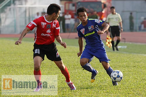 HAGL thua ĐTLA: Nỗi thất vọng mang tên Công Phượng - 1