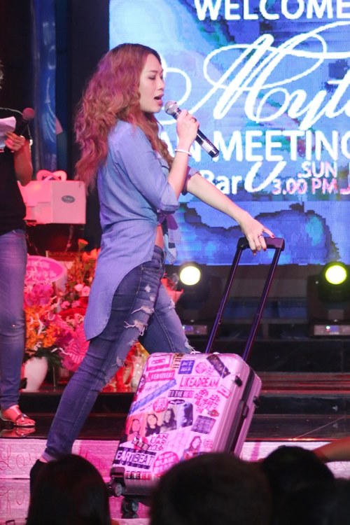 Mỹ Tâm muốn sinh 10 đứa con - 10