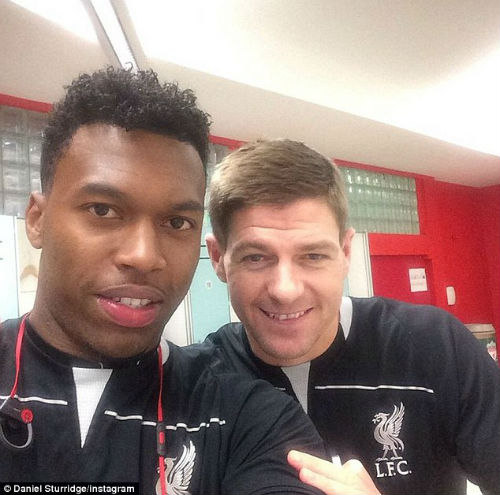 Tin HOT tối 13/1: Ronaldo “bênh” Bale. - 2