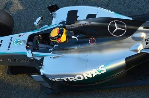 F1 - Mercedes: Nhà vua không ngủ quên trên vinh quang - 1