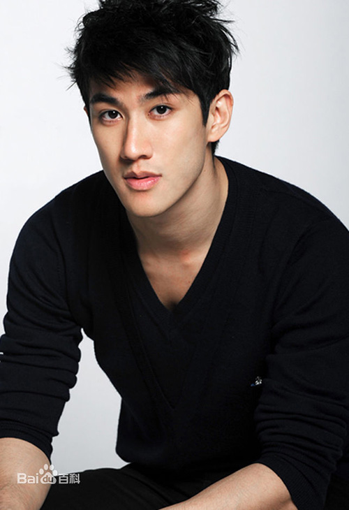 https://anh.24h.com.vn/upload/1-2015/images/2015-01-09/1420789931-ly-tri-dinh-2.jpg Vẻ điển trai hút hồn “người tình” Võ Tắc Thiên - 6