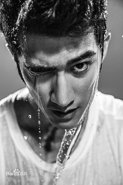 https://anh.24h.com.vn/upload/1-2015/images/2015-01-09/1420789931-ly-tri-dinh-6.jpg Vẻ điển trai hút hồn “người tình” Võ Tắc Thiên - 10