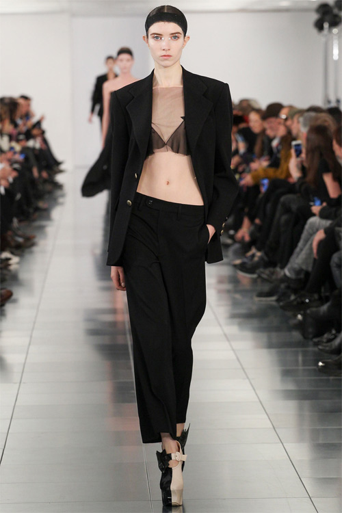 Hào quang trở lại với “kẻ ngỗ nghịch" của làng mốt - 5