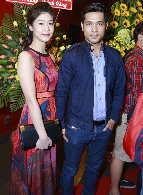 Trương Thế Vinh cùng bạn gái phi công dự ra mắt phim - 1