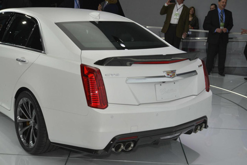 Cadillac cts-v 2016 chiếc sedan mạnh mẽ