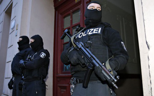 Đức bắt giữ 2 nghi phạm chuyên tuyển tân binh cho IS - 1