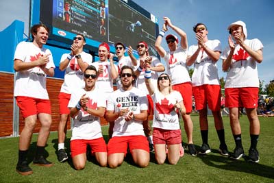 Australian Open ngày 3: Bouchard thắng dễ - 4