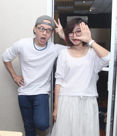 Trúc Nhân nhí nhảnh đi tập hát giữa ồn ào - 2