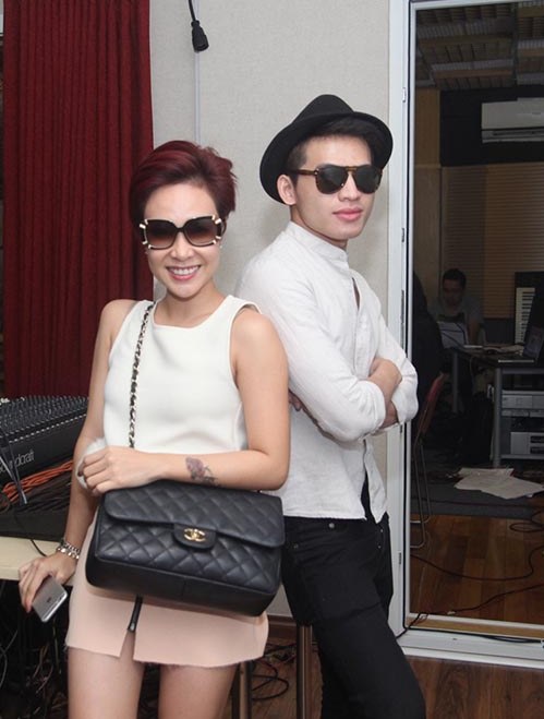 Trúc Nhân nhí nhảnh đi tập hát giữa ồn ào - 5