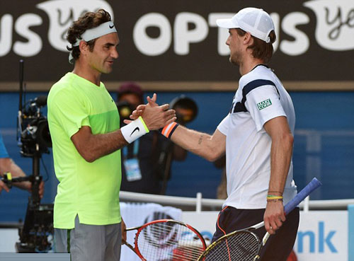 Federer thua sốc: Huyền thoại đánh rơi bản lĩnh - 1