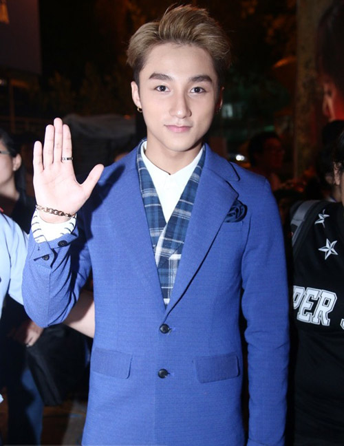 Thời trang của Sơn Tùng: “Không phải dạng vừa đâu!" - 13