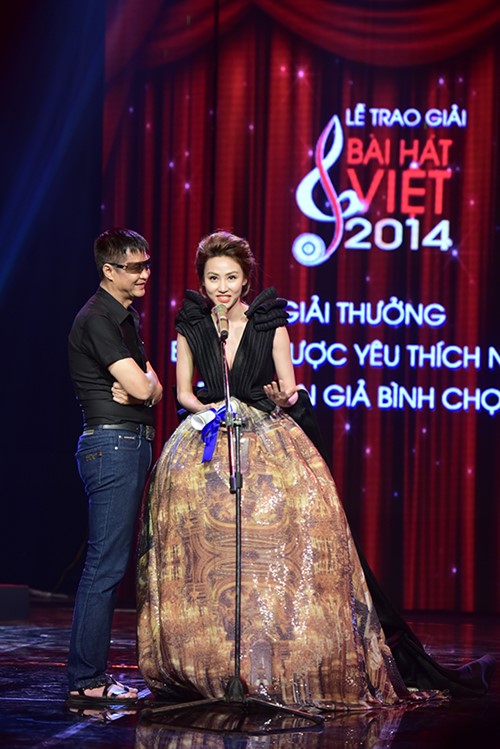 Ngân Khánh lộng lẫy dự sự kiện trước ngày cưới - 3