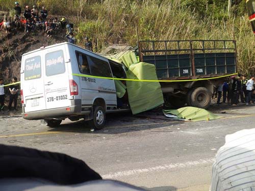 Danh tính nạn nhân vụ tai nạn 9 người chết ở Thanh Hóa - 1