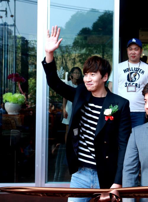 Sao “Running Man“: Con gái Việt Nam rất xinh - 5