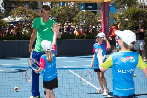 Bên lề Australian Open: Halep đi làm đẹp - 10
