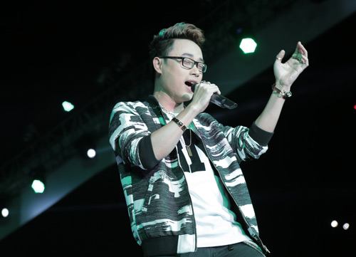 Thu Minh bầu 5 tháng vẫn hát nhảy vẫn sung - 7