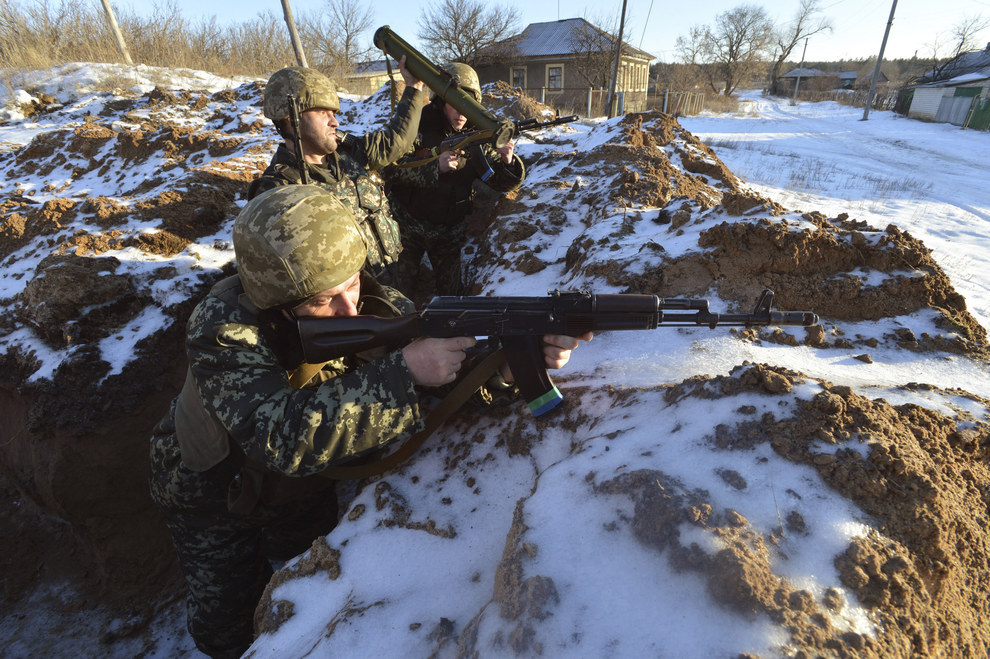 Ly khai tấn công, 31 lính Ukraine thương vong trong một ngày - 1