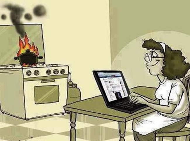 Những ảnh chế hài hước về dân nghiện Facebook - 3