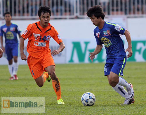 Nếu Công Phượng “diễn kịch”, mừng hay vui… - 2