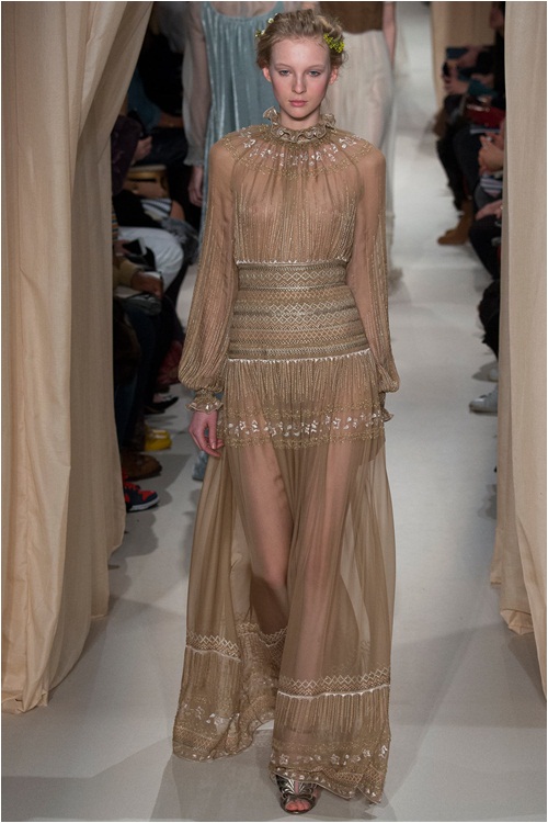 Vũ hội cổ điển đầy chất thơ của Valentino - 16