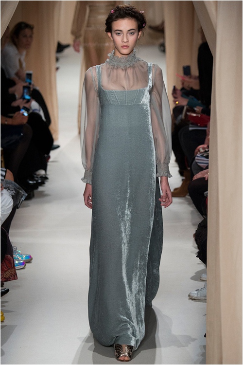 Vũ hội cổ điển đầy chất thơ của Valentino - 19