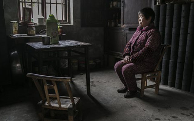Làng góa phụ vì ung thư ở Trung Quốc - 2
