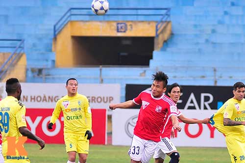 Nỗi buồn riêng trong ngày HN.T&T chiến thắng - 4
