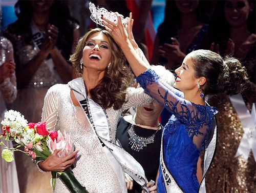 Phơi bày chuyện “sắc đẹp nhân tạo” khi thi hoa hậu - 1