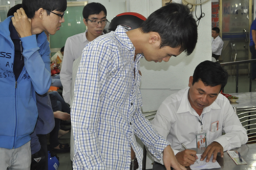 Bến xe Miền Đông vẫn còn nhiều vé xe Tết - 4