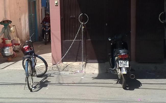 Hình ảnh hài hước trên đường phố Việt Nam - 9