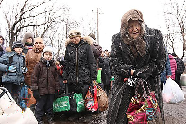 Ukraine: Người dân Donbass sống trong “địa ngục“ - 1