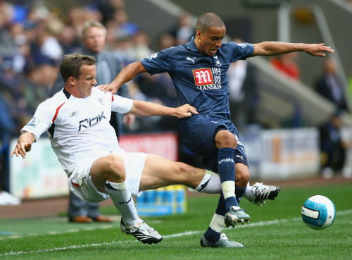 10 cầu thủ "xấu chơi" nhất lịch sử Premier League - 2