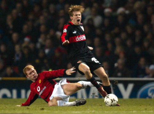 10 cầu thủ "xấu chơi" nhất lịch sử Premier League - 4