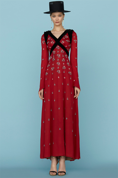 Công chúa cổ tích kiều diễm của Ulyana Sergeenko - 9