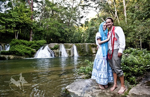 Video: Cặp đôi “nghiện”...cưới - 6