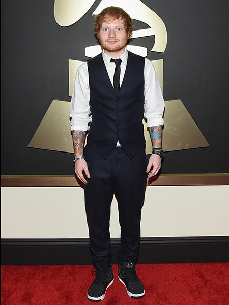 Madonna khoe trọn vòng 3 trên thảm đỏ Grammy - 6