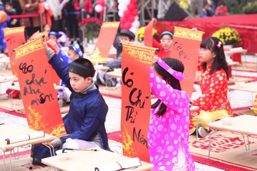 Hơn 10.000 người tới dự hội xuân Vinschool - 2