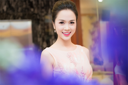 4 nhan sắc Việt xinh đẹp như tiên nữ - 5